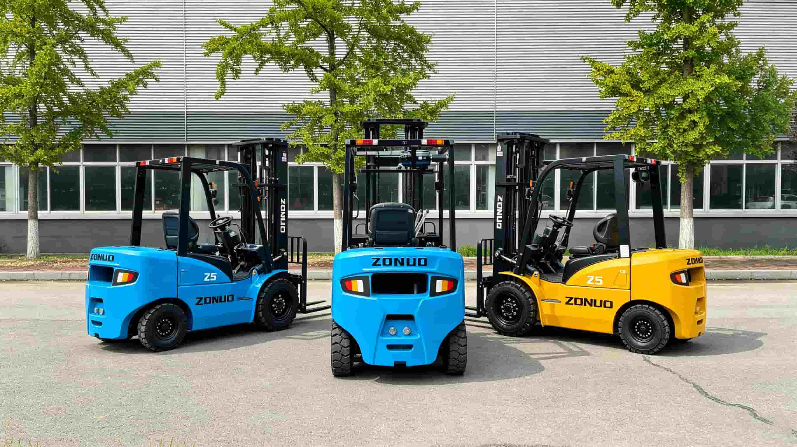 2.5 Tonne Forklift Diesel Powered Truck 2.5 Tonne Forklift Diesel Powered Truck